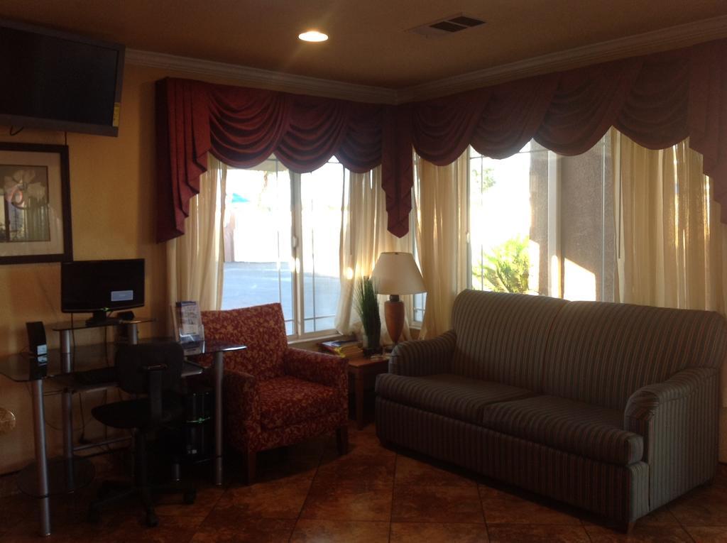 Americas Best Value Inn Hanford Exterior foto